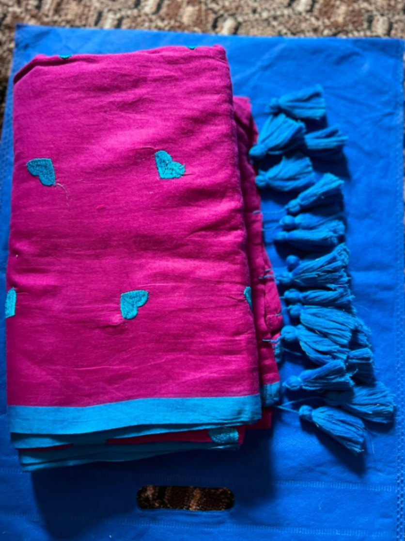 Mul cotton heart embroidery sari with blouse view 7