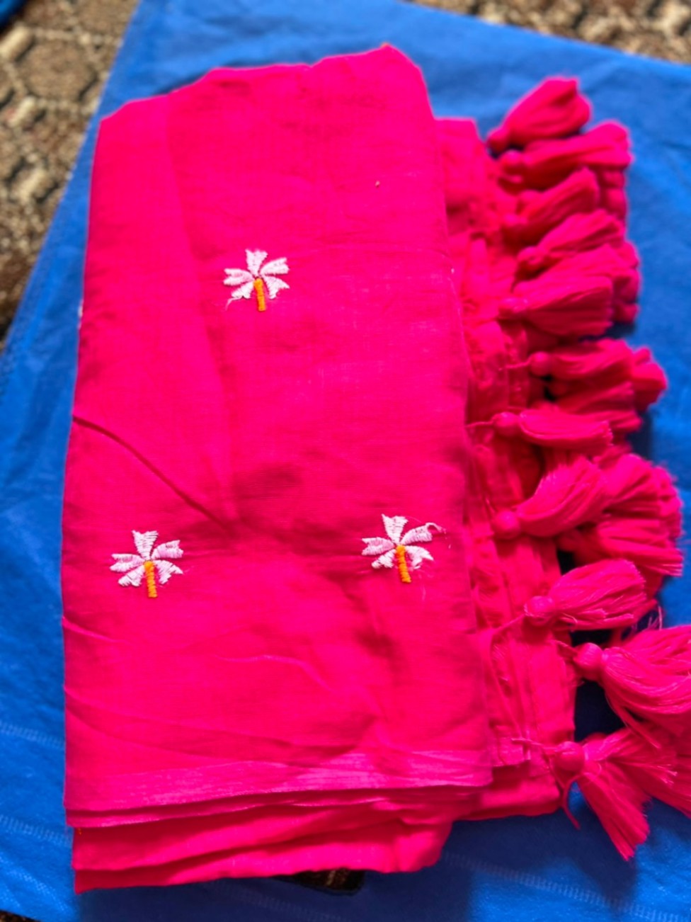 Mul Cotton Parijat Embroidery Sari with Blouse view 7
