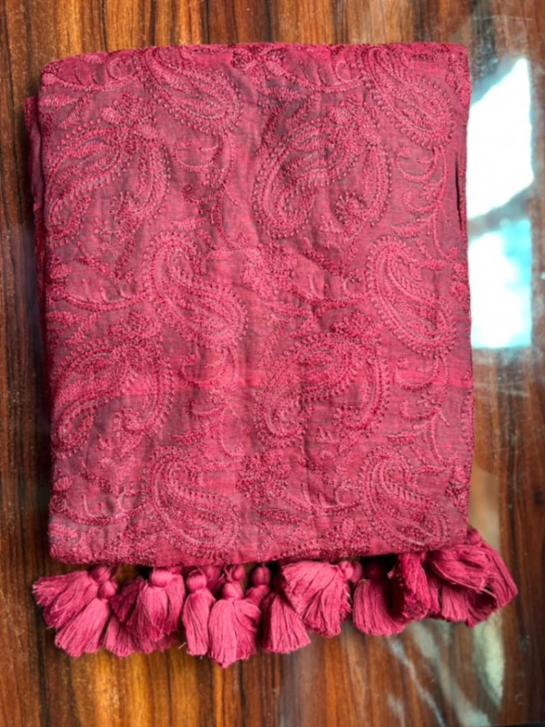 Mul Cotton Chikankari Embroidery Sari with Blouse view 2