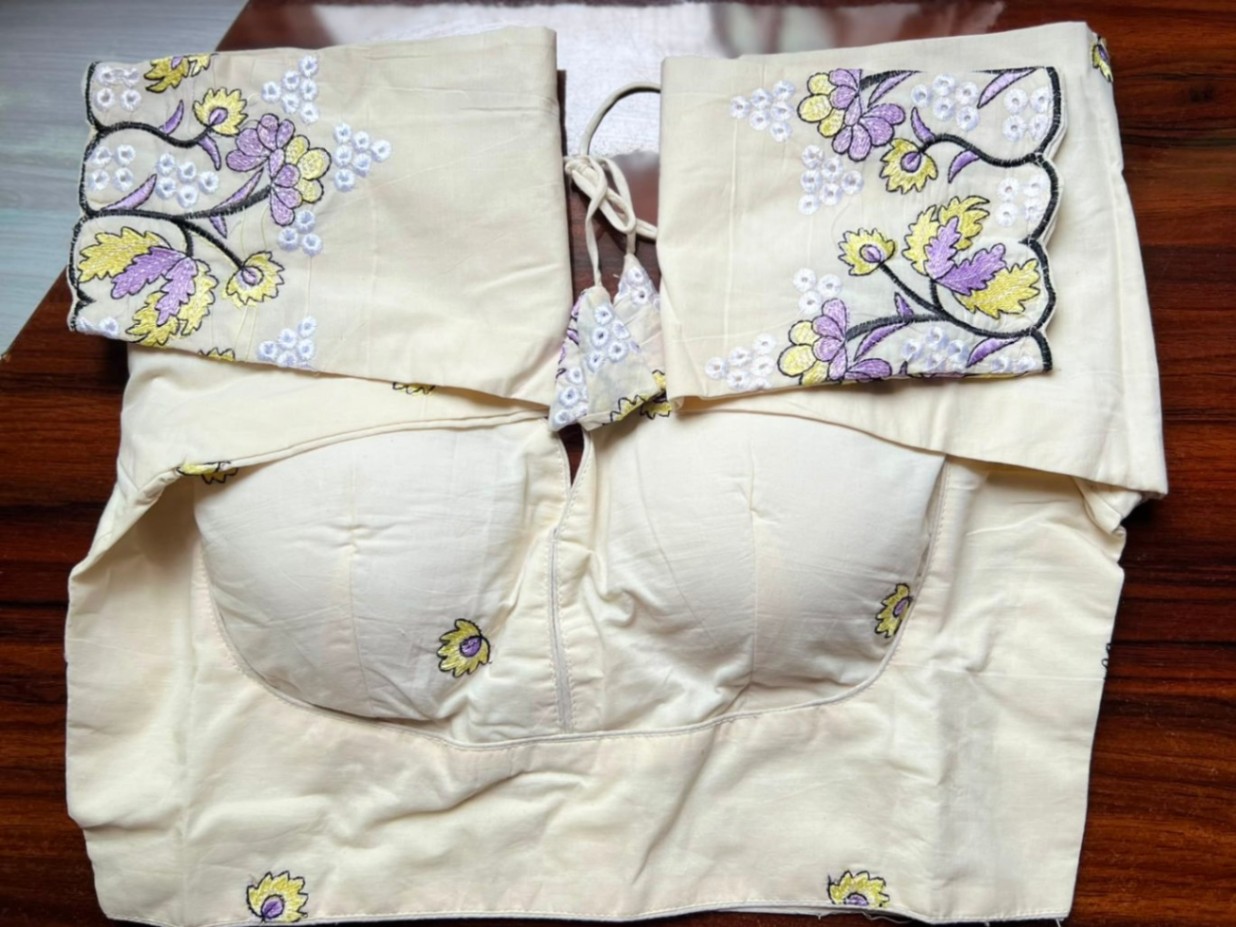 Khaddi Embroidery Full Sleeve Blouse view 2