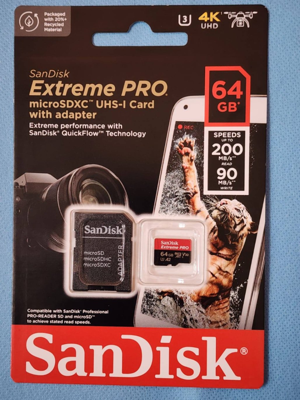 SanDisk Extreme Pro 64GB Memory Card view 3
