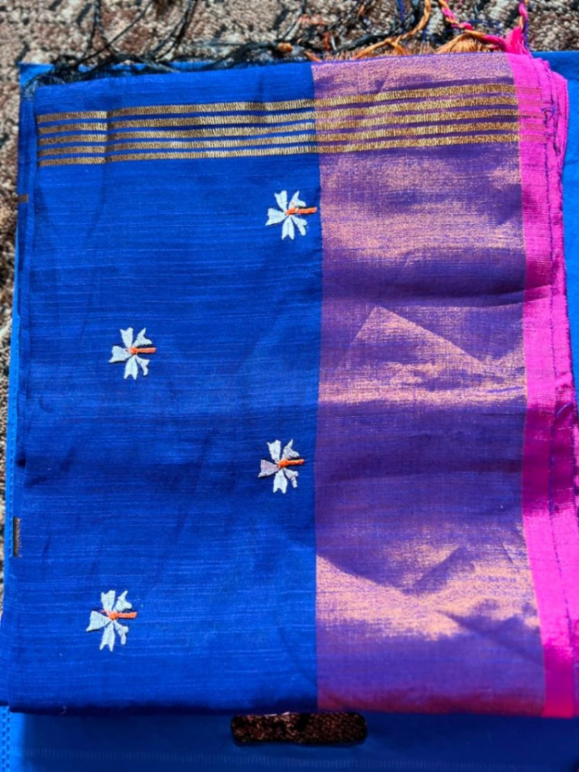 Khadi Cotton Parijat Embroidery Sari with Blouse view 3