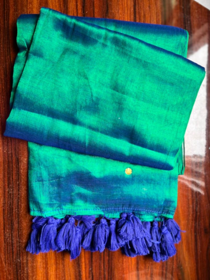 Gini Tissue Saree with a shimmering finish for festive wear.