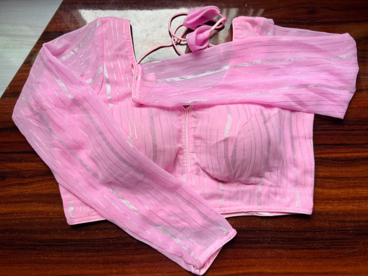 Print Gorgett blouse view 2