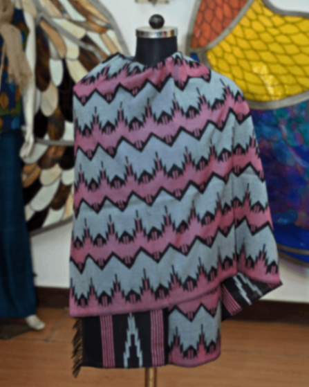 Premium Dhaka Shawl view 5