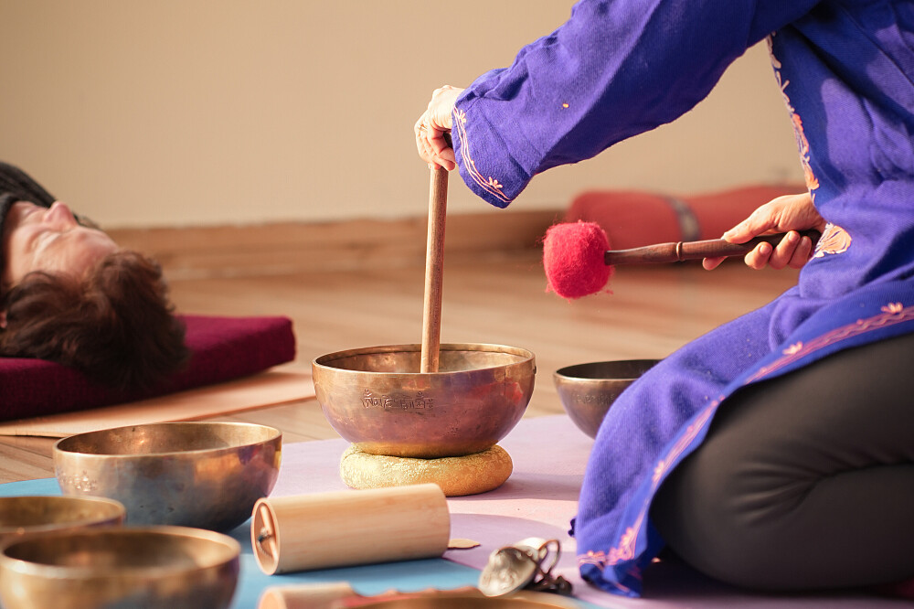 Singing Bowl Introduction Course with Yoga Retreat